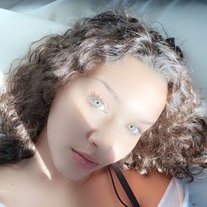 Meet your Posher, Breanna